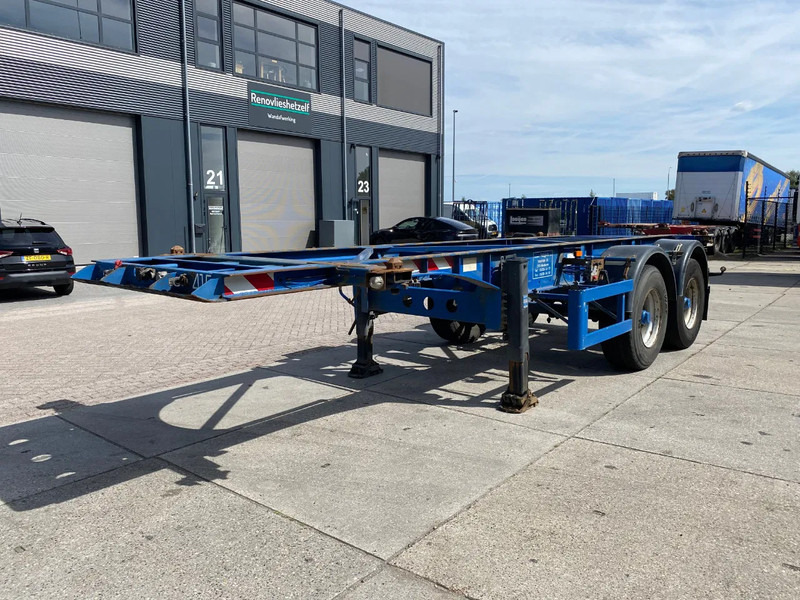 TURBO'S HOET 20 FT Container Chassis / APK t/m 3-2026 / BPW + Drum - Транспортер на контејнер/ Полуприколка со променливо тело: слика 4 TURBO'S HOET 20 FT Container Chassis / APK t/m 3-2026 / BPW + Drum - Транспортер на контејнер/ Полуприколка со променливо тело: слика 4