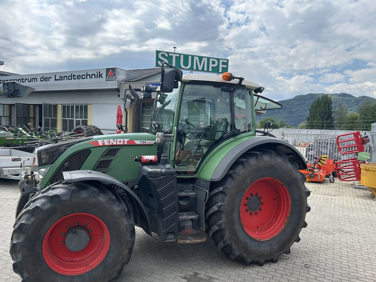 Fendt 724 Vario - Трактор: слика 5 Fendt 724 Vario - Трактор: слика 5