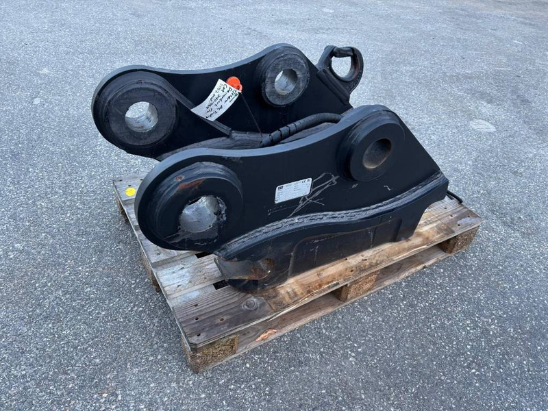 Cat S 80 Quick Coupler - Брза спојка за Градежна машина: слика 1 Cat S 80 Quick Coupler - Брза спојка за Градежна машина: слика 1