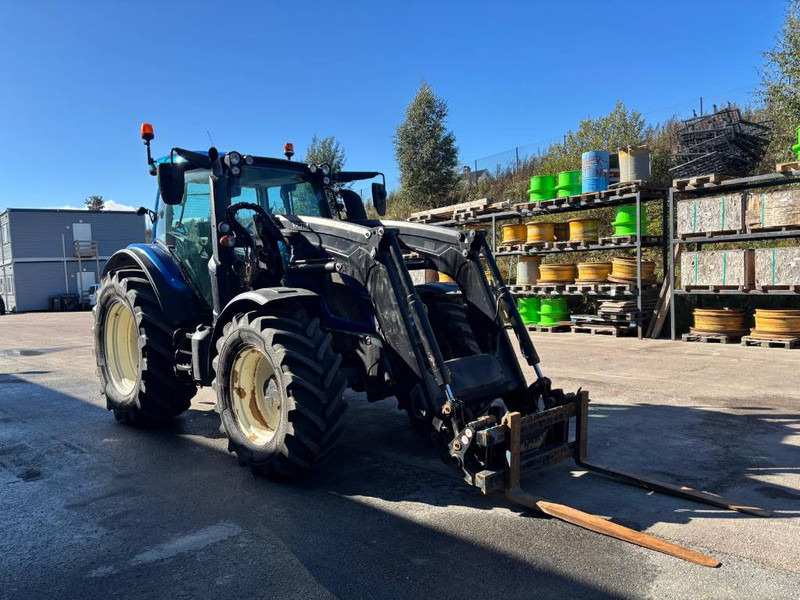 Valtra N 174 Smart Touch - Трактор: слика 2 Valtra N 174 Smart Touch - Трактор: слика 2