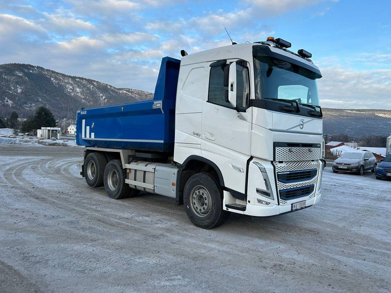 Volvo FH 540 6X4 + MAUR trippelkjerre - Кипер: слика 4 Volvo FH 540 6X4 + MAUR trippelkjerre - Кипер: слика 4