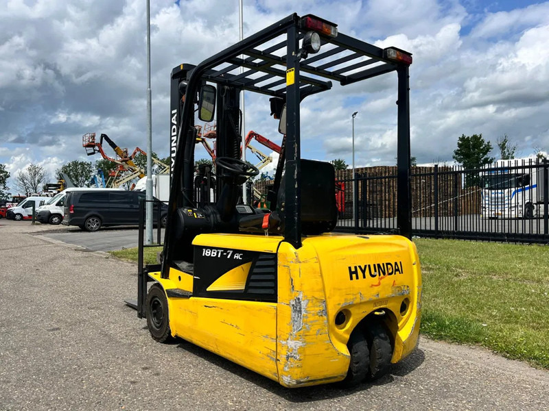 Hyundai 18BT-7 - Електричен вилушкар: слика 5 Hyundai 18BT-7 - Електричен вилушкар: слика 5