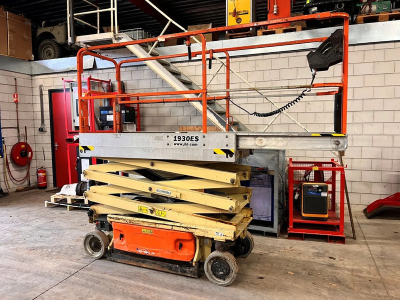 JLG 1930ES - Кревач ножица: слика 4 JLG 1930ES - Кревач ножица: слика 4