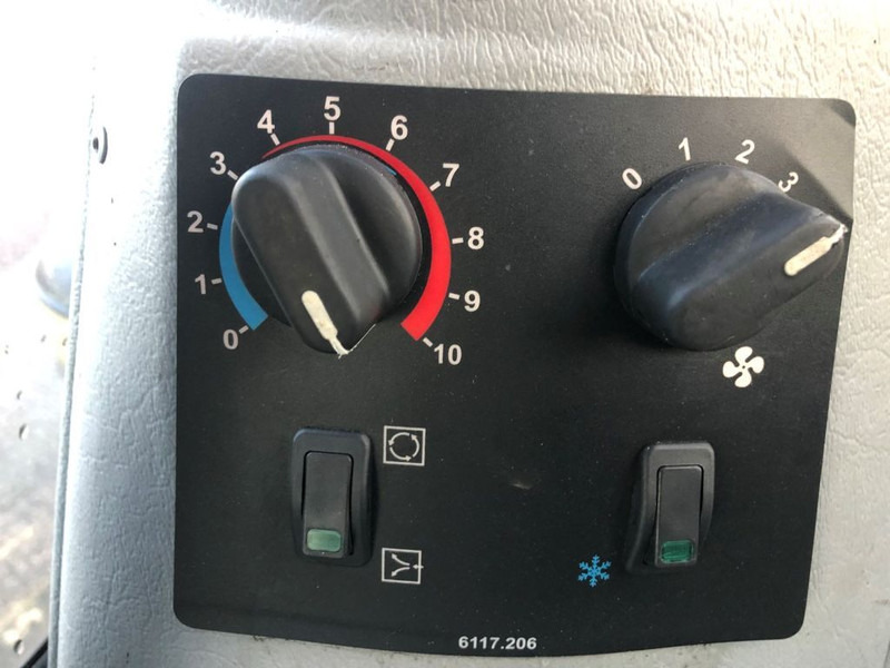 KONECRANES SMV4531 TB5 - Сложувачки досегнувач: слика 4 KONECRANES SMV4531 TB5 - Сложувачки досегнувач: слика 4