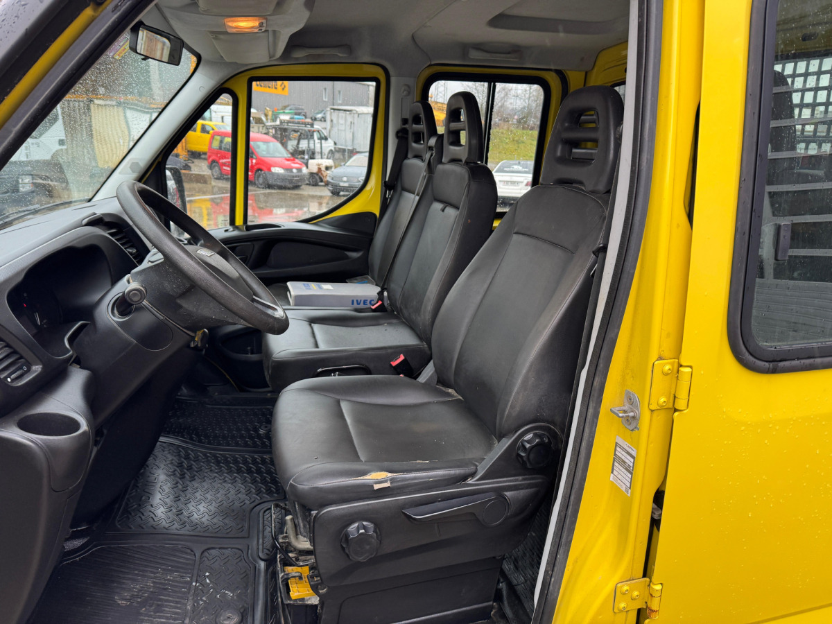 Комбе со отворен сандак, Комби со двојна кабина IVECO 35S13 Daily: слика 10 Комбе со отворен сандак, Комби со двојна кабина IVECO 35S13 Daily: слика 10