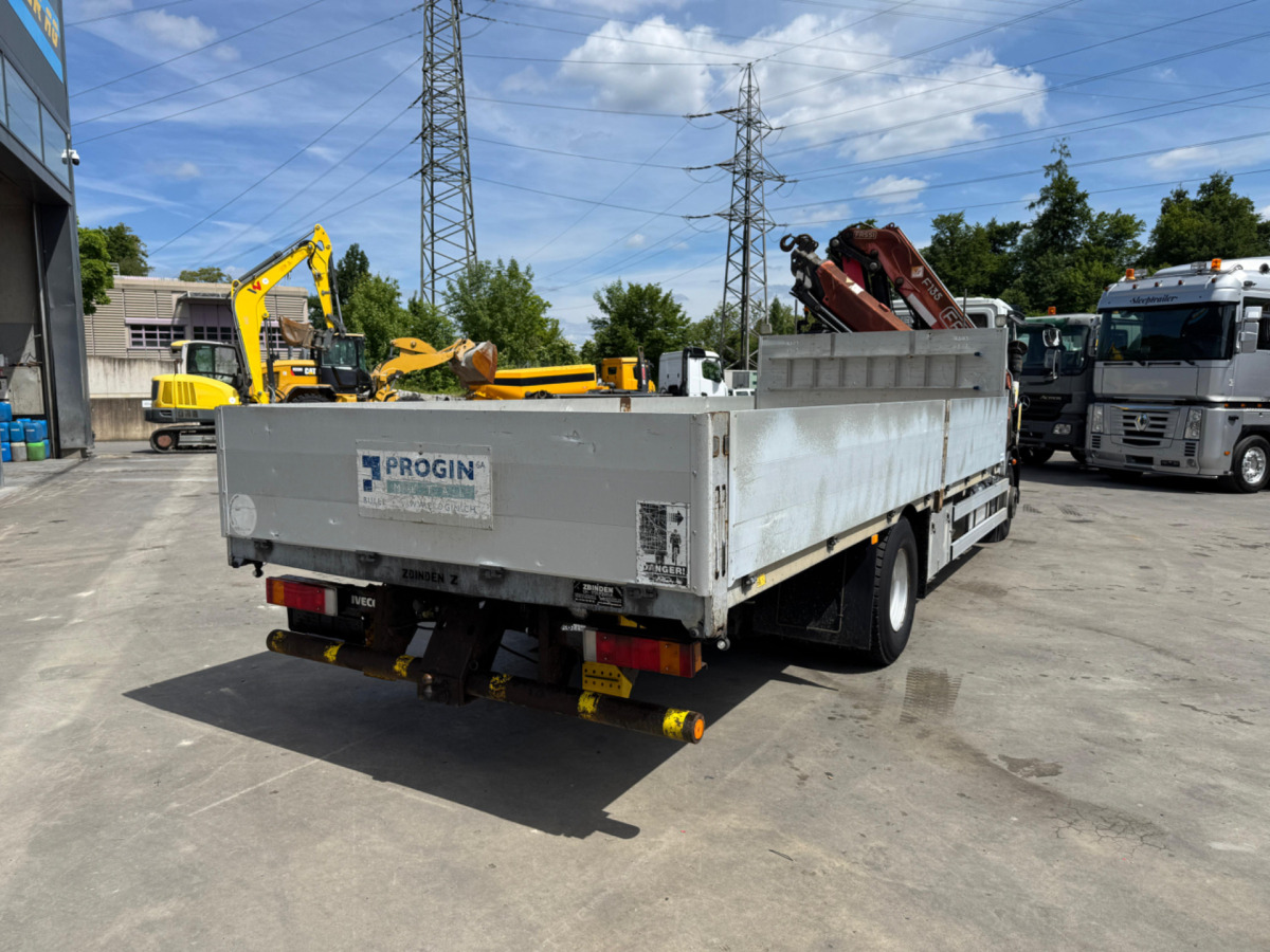 IVECO Eurocargo 160E28 Fassi 135-4 - Камион со кран: слика 5 IVECO Eurocargo 160E28 Fassi 135-4 - Камион со кран: слика 5