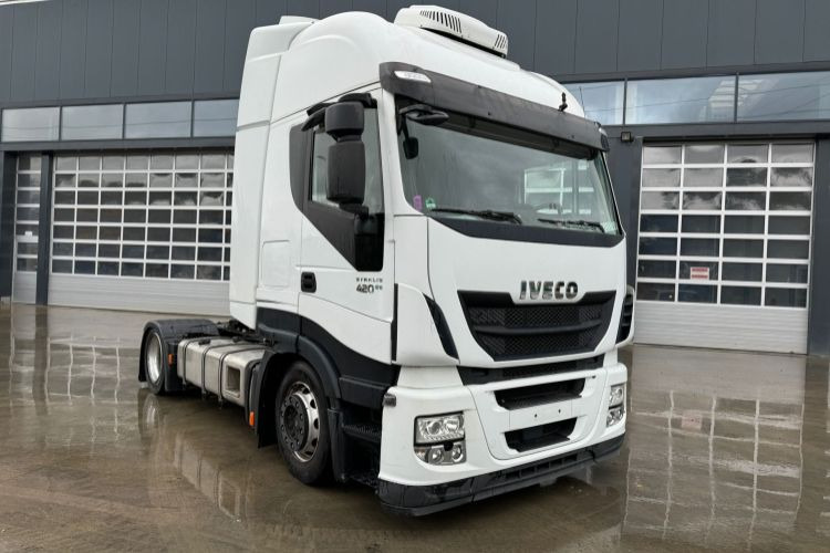Iveco Stralis 420 Mega - Камион влекач: слика 1 Iveco Stralis 420 Mega - Камион влекач: слика 1