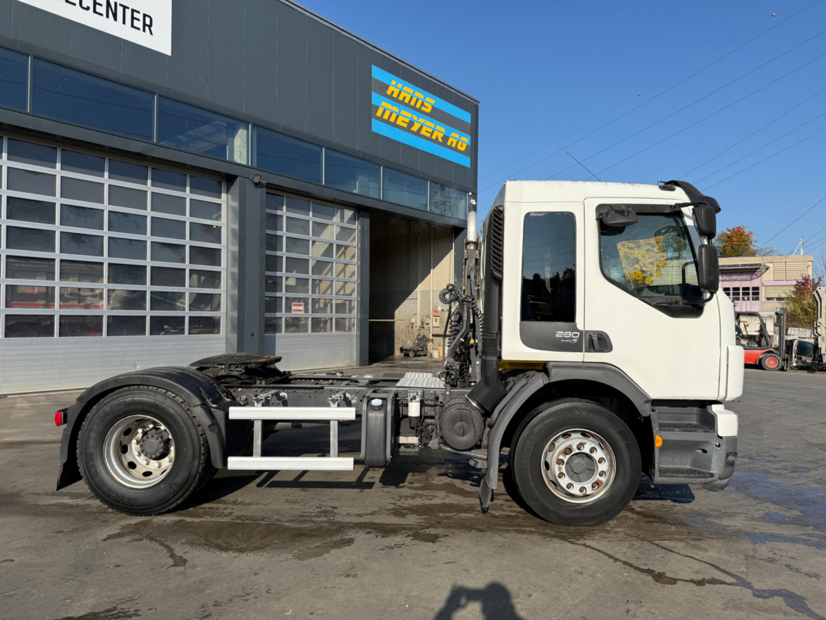 VOLVO FE-280 4x2 - Камион влекач: слика 4 VOLVO FE-280 4x2 - Камион влекач: слика 4