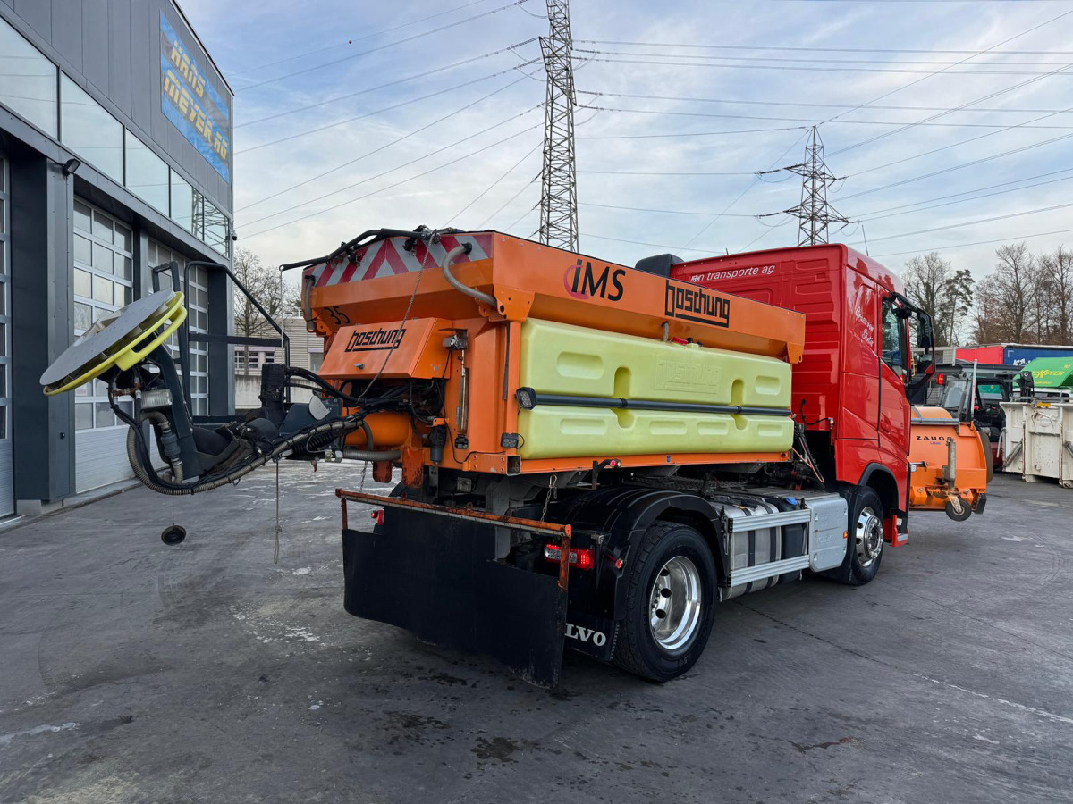 VOLVO FH-460 4x2 Winterdienst/SZM - Камион влекач: слика 4 VOLVO FH-460 4x2 Winterdienst/SZM - Камион влекач: слика 4