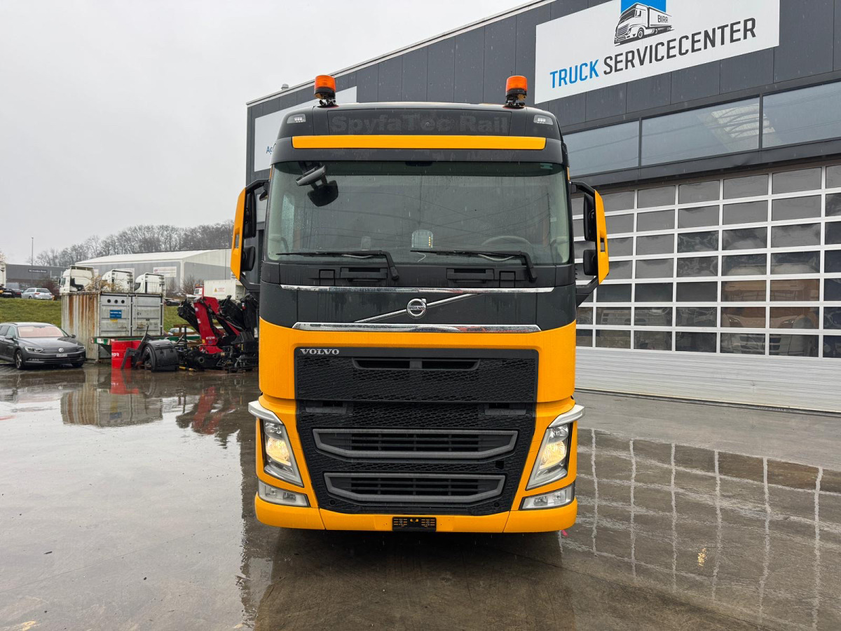 VOLVO FH-500 6x4 - Камион влекач: слика 2 VOLVO FH-500 6x4 - Камион влекач: слика 2