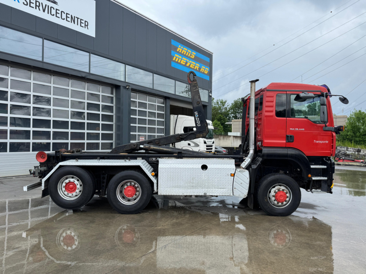 MAN TGA 28.440 6x4/4 AHK - Камион со кука за подигање: слика 4 MAN TGA 28.440 6x4/4 AHK - Камион со кука за подигање: слика 4