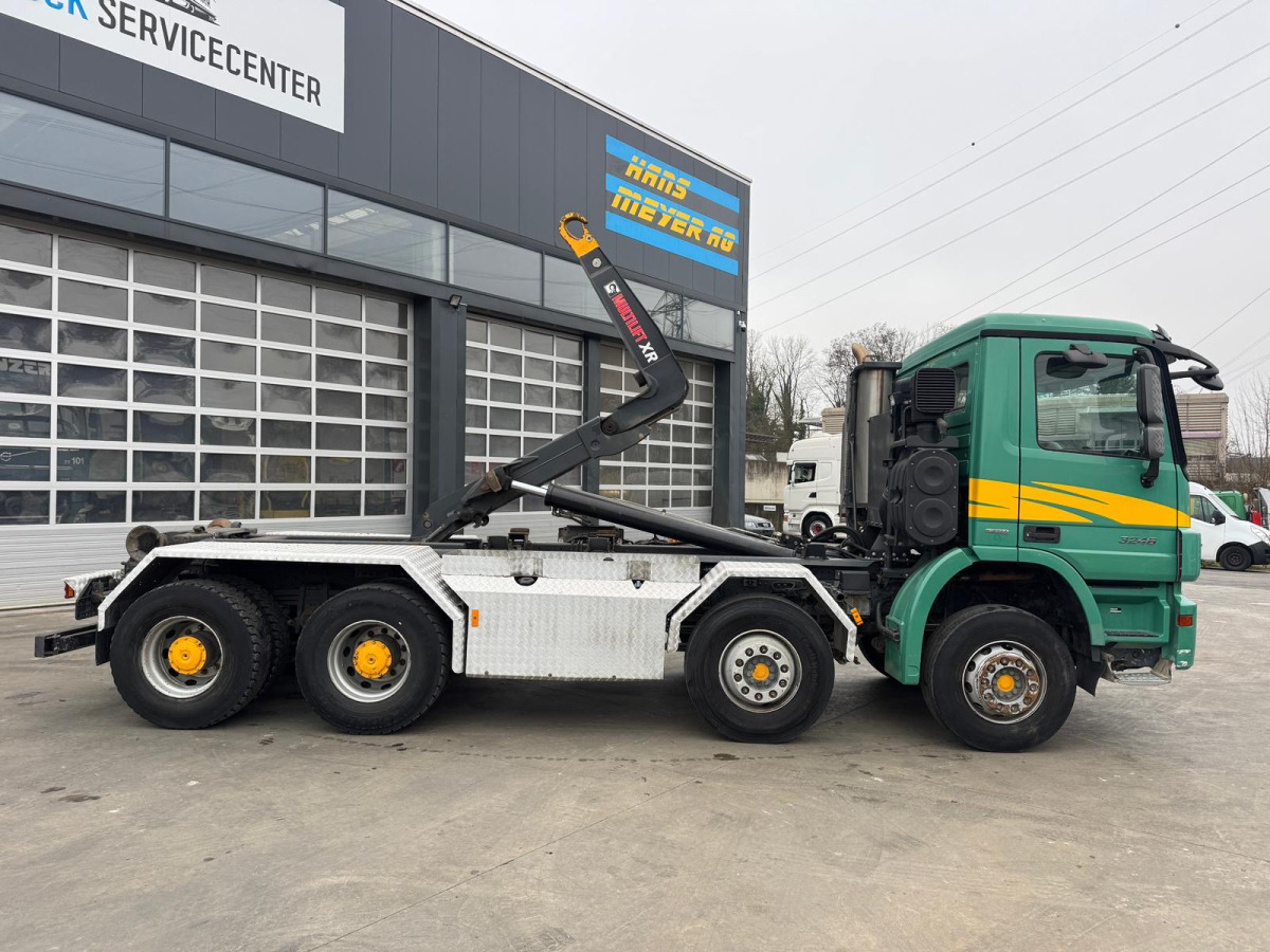 MERCEDES Actros 3248 Hiabt 26T AHK - Камион со кука за подигање: слика 4 MERCEDES Actros 3248 Hiabt 26T AHK - Камион со кука за подигање: слика 4