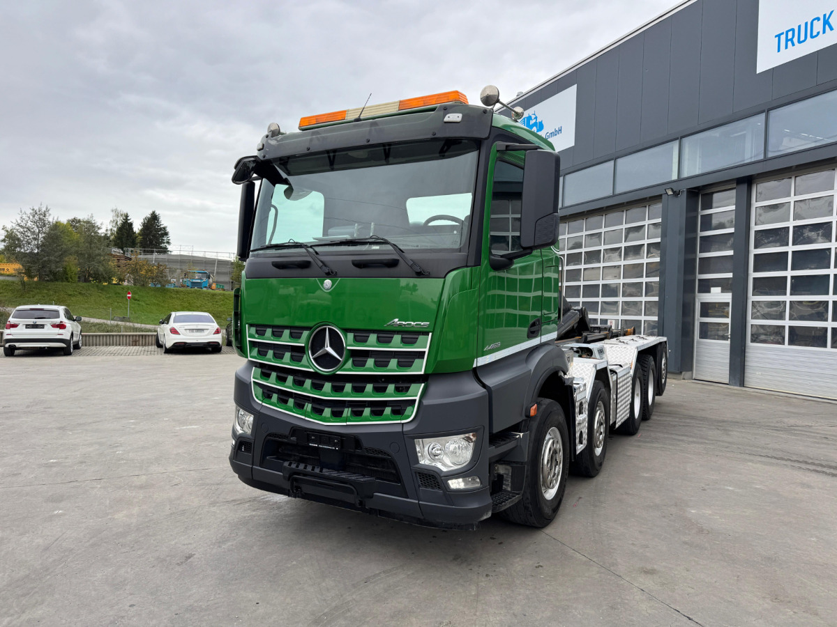MERCEDES Arocs 4453 10x4 Mobas - Камион со кука за подигање: слика 1 MERCEDES Arocs 4453 10x4 Mobas - Камион со кука за подигање: слика 1