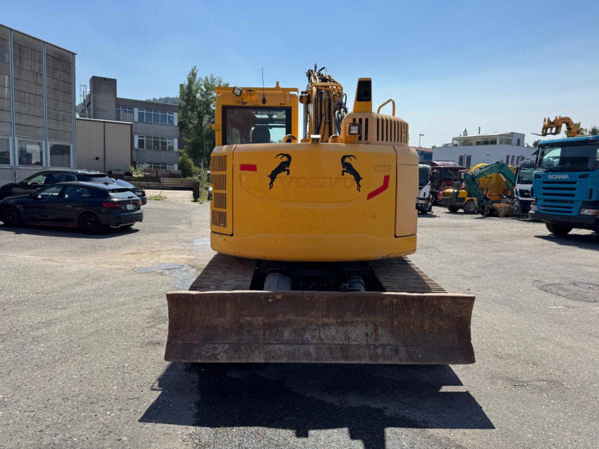 VOLVO ECR145DL Oilquick - Багер гасеничар: слика 5 VOLVO ECR145DL Oilquick - Багер гасеничар: слика 5