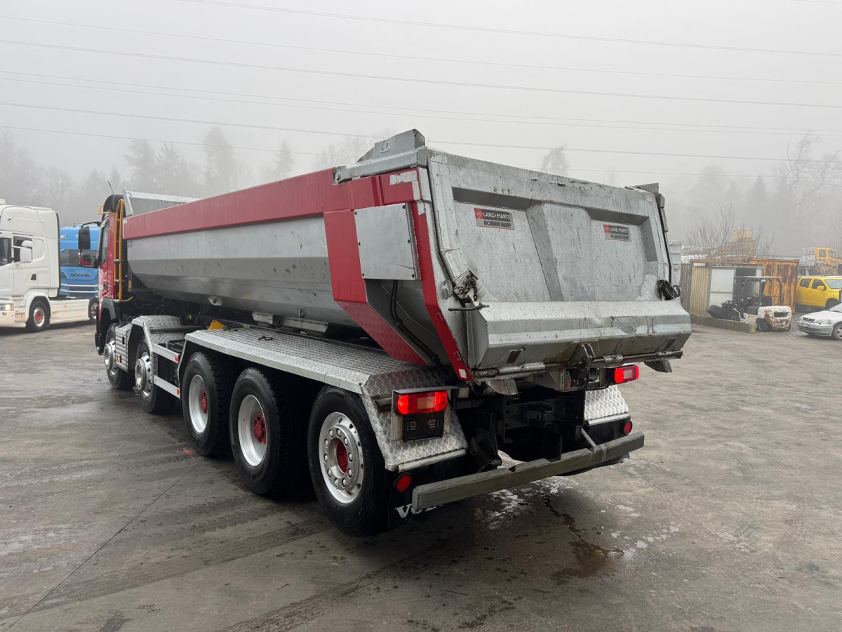 Камион со кука за подигање VOLVO FMX-500 10x4 Rückwärtskipper: слика 8