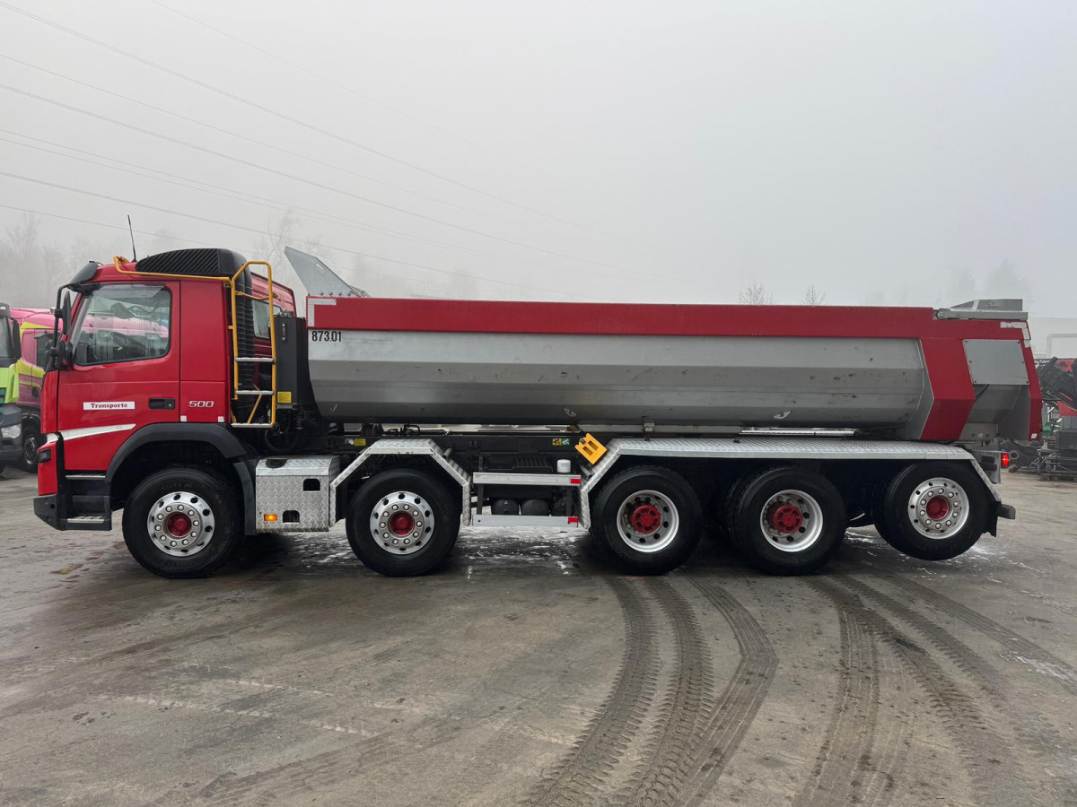 Камион со кука за подигање VOLVO FMX-500 10x4 Rückwärtskipper: слика 9