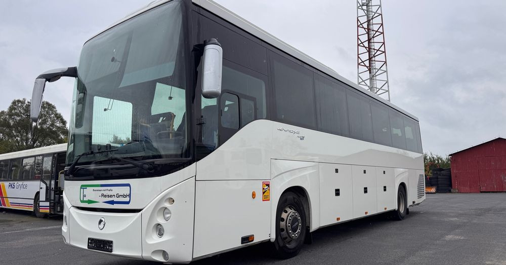 Irisbus Evadys / Klimatyzacja / 50 miejsc / Mały przebieg / CENA:253000 zł netto - Патнички вагон автобус: слика 1 Irisbus Evadys / Klimatyzacja / 50 miejsc / Mały przebieg / CENA:253000 zł netto - Патнички вагон автобус: слика 1