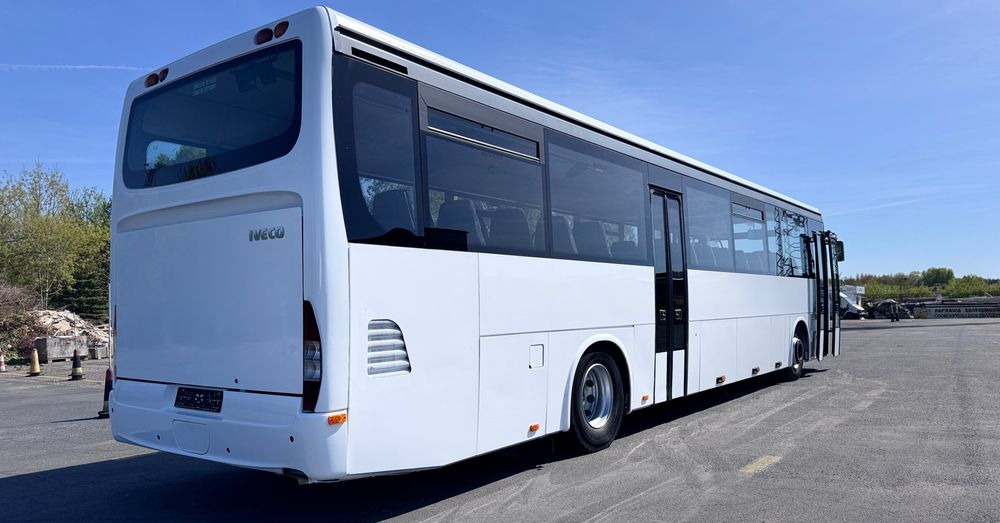 Irisbus Recreo Crosway / 63+1 miejsc/ silnik iveco cursor8 / CENA: 49000zł netto - Приградски автобус: слика 3 Irisbus Recreo Crosway / 63+1 miejsc/ silnik iveco cursor8 / CENA: 49000zł netto - Приградски автобус: слика 3