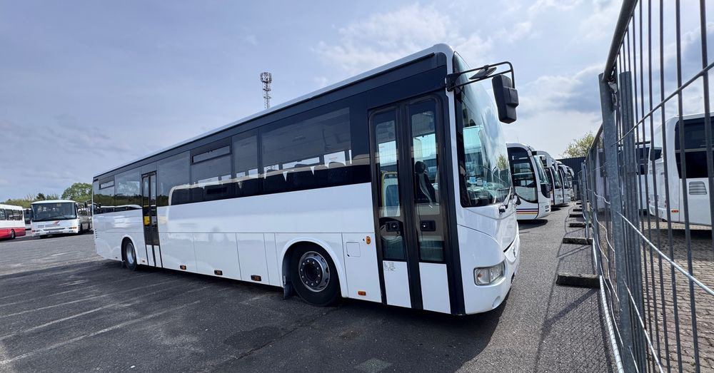Irisbus Recreo Crosway / 63+1 miejsc/ silnik iveco cursor8 / CENA: 49000zł netto - Приградски автобус: слика 4 Irisbus Recreo Crosway / 63+1 miejsc/ silnik iveco cursor8 / CENA: 49000zł netto - Приградски автобус: слика 4