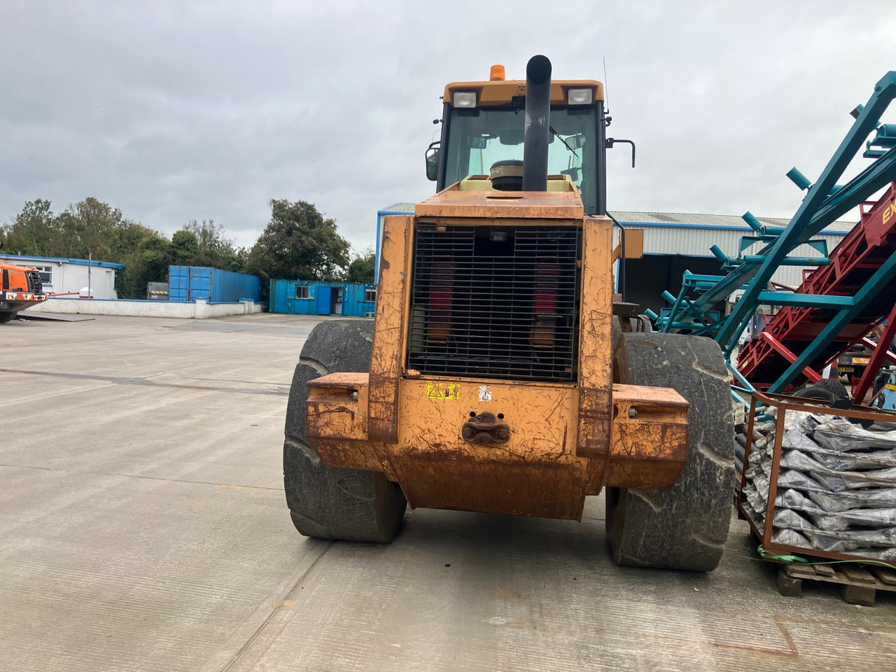 CASE 821C - Натоварувач на тркала: слика 3 CASE 821C - Натоварувач на тркала: слика 3