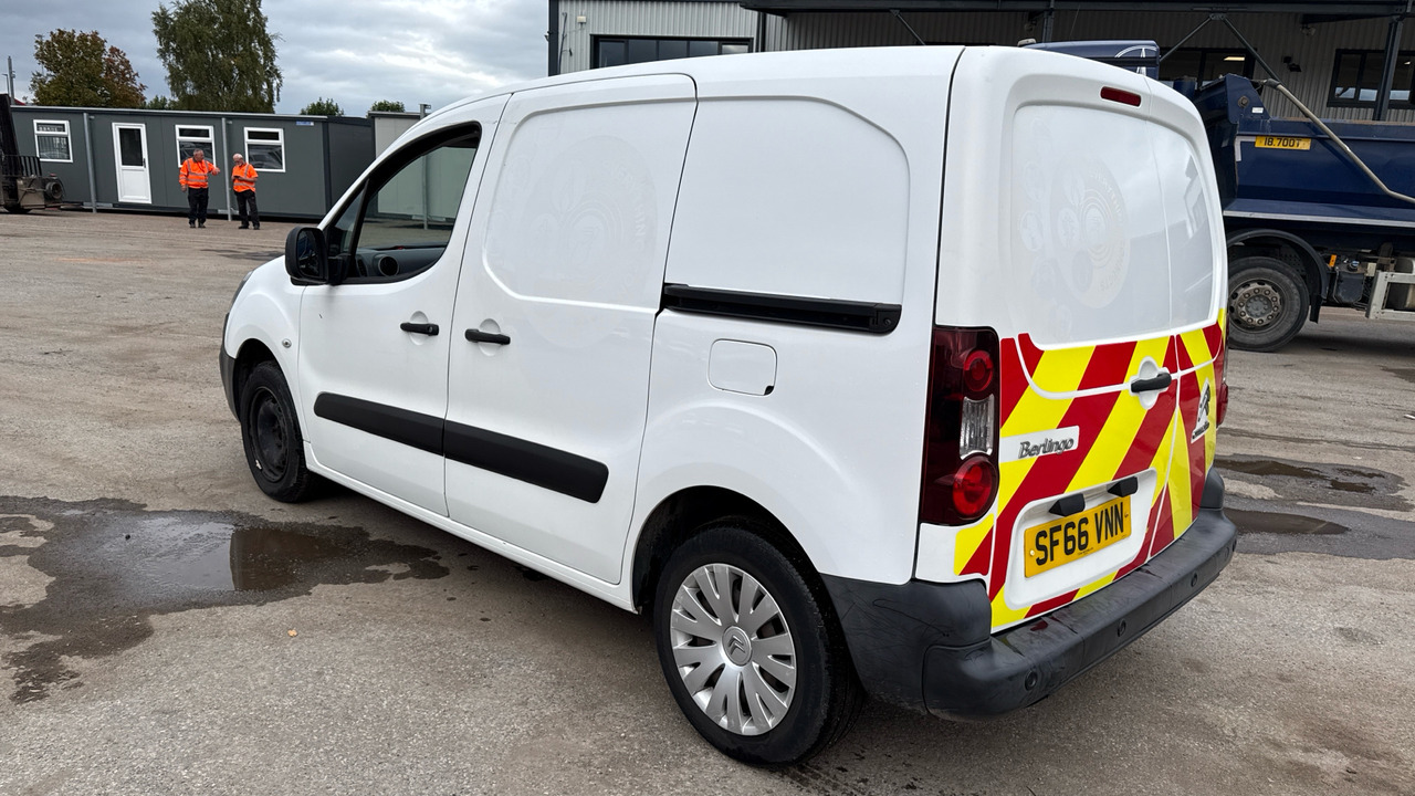 Citroen Berlingo 625 1.6 BlueHDi 75ps - Мало комбе: слика 3 Citroen Berlingo 625 1.6 BlueHDi 75ps - Мало комбе: слика 3