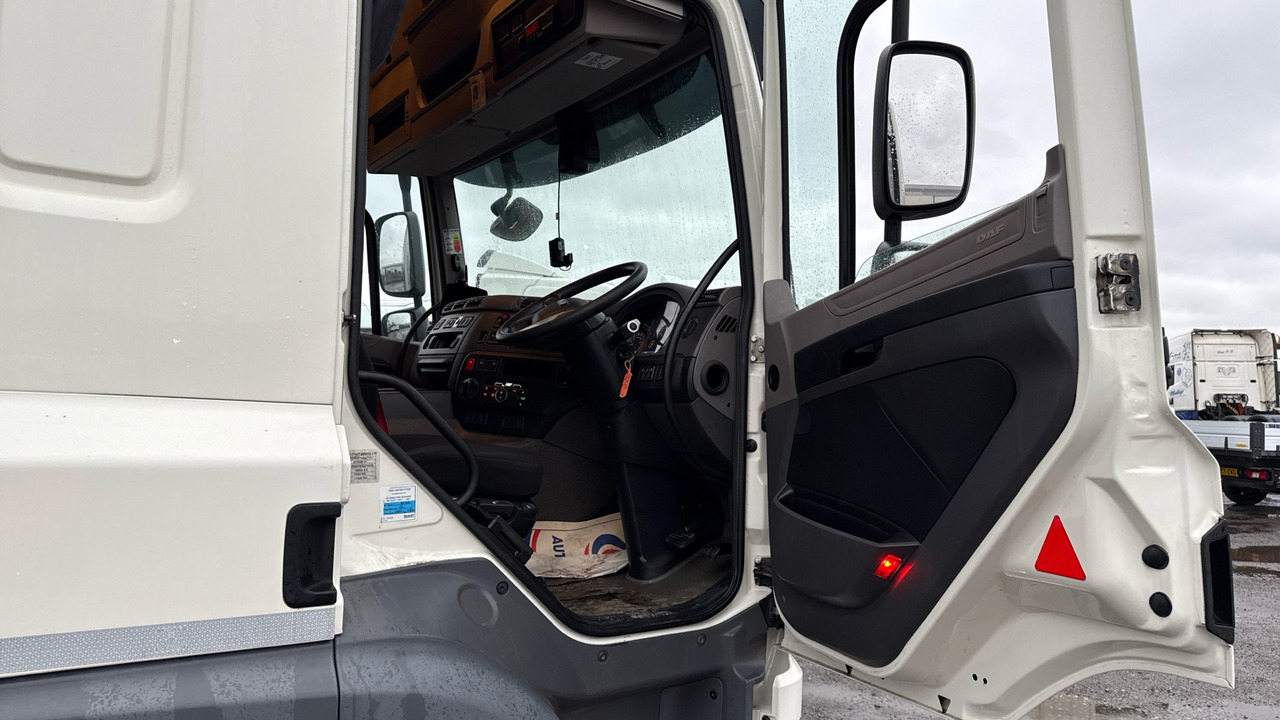 DAF CF 260 - Камион со церада: слика 5 DAF CF 260 - Камион со церада: слика 5