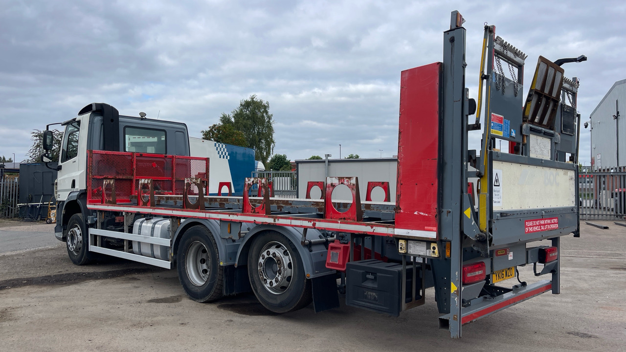 DAF CF 330 - Камион со платформа: слика 3 DAF CF 330 - Камион со платформа: слика 3