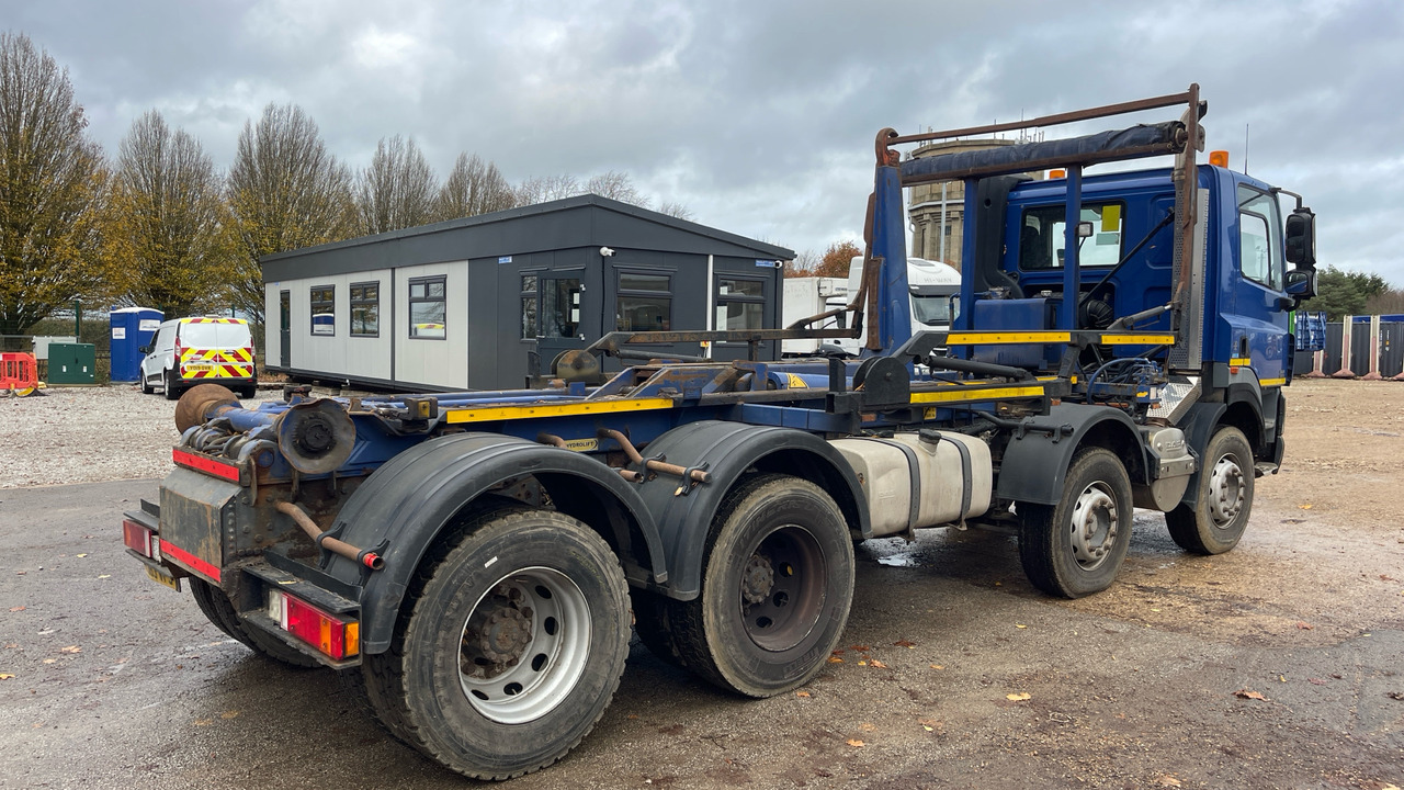 DAF CF 85.360 - Камион со кука за подигање: слика 4 DAF CF 85.360 - Камион со кука за подигање: слика 4