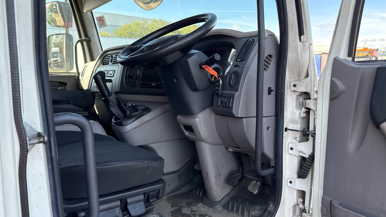 DAF LF 180 - Камион сандучар: слика 5 DAF LF 180 - Камион сандучар: слика 5