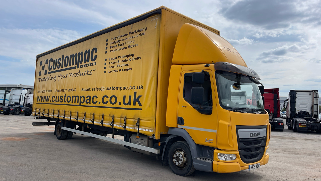 DAF LF 210 - Камион со церада: слика 1 DAF LF 210 - Камион со церада: слика 1