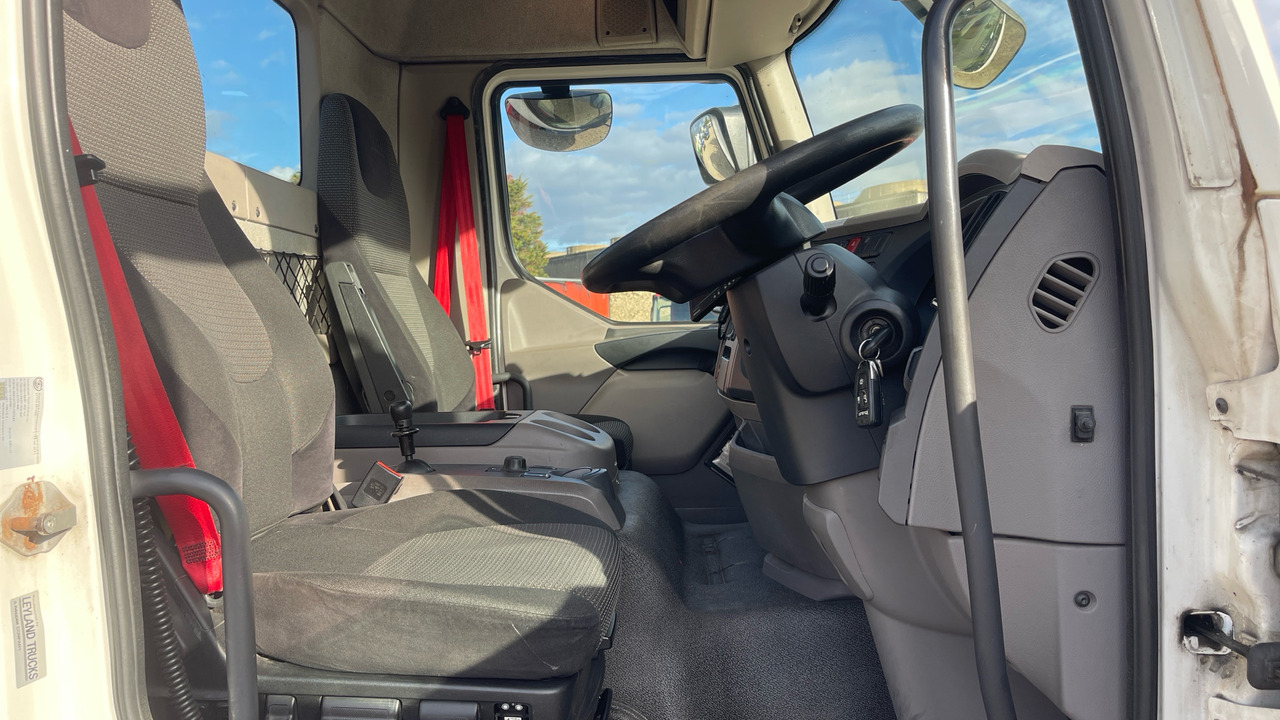 DAF LF 230 - Камион со платформа: слика 5 DAF LF 230 - Камион со платформа: слика 5
