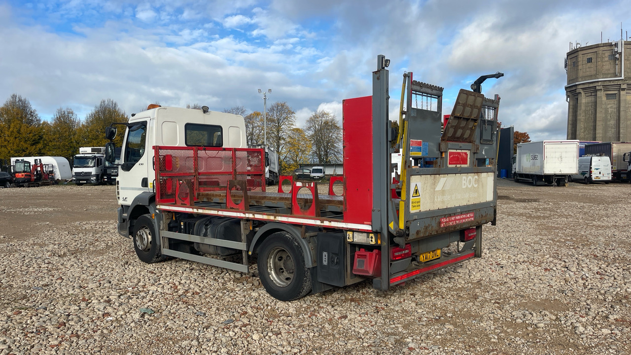 DAF LF 230 - Камион со платформа: слика 3 DAF LF 230 - Камион со платформа: слика 3