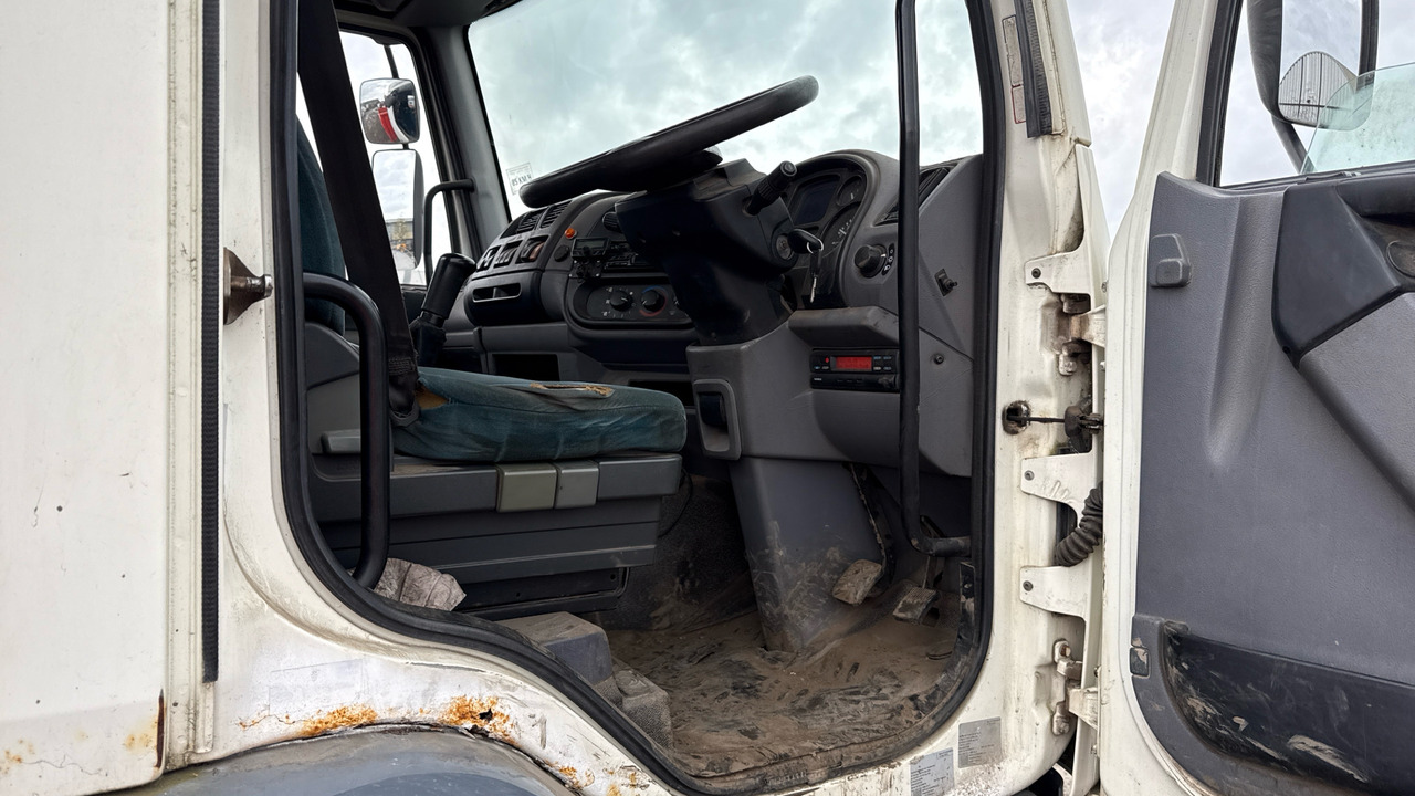 DAF LF 55.220 - Камион со платформа, Камион со кран: слика 5 DAF LF 55.220 - Камион со платформа, Камион со кран: слика 5