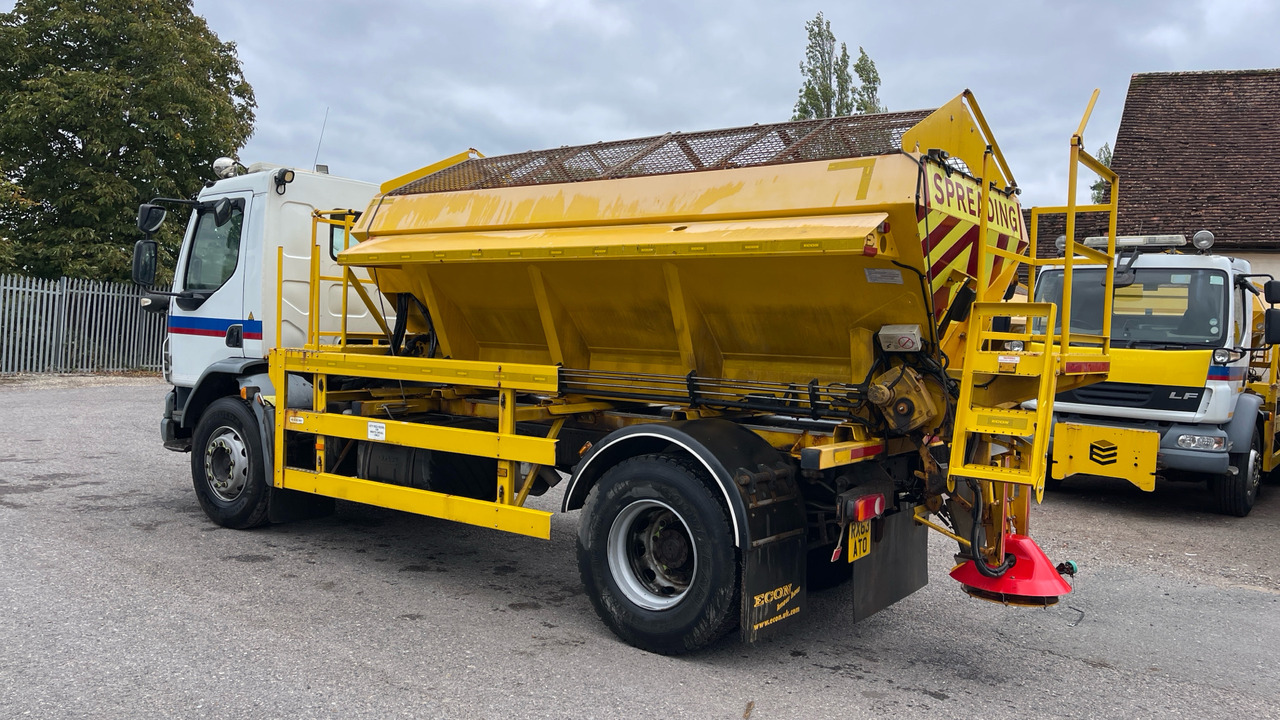 DAF LF 55.220 - Машина за чистење снег: слика 3 DAF LF 55.220 - Машина за чистење снег: слика 3
