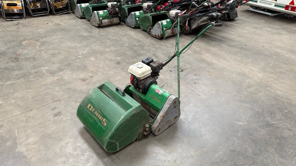 DENNIS FT510 PEDESTRIAN CYLINDER MOWER, NO UNIT, GRASS BOX - Градежна опрема: слика 3 DENNIS FT510 PEDESTRIAN CYLINDER MOWER, NO UNIT, GRASS BOX - Градежна опрема: слика 3