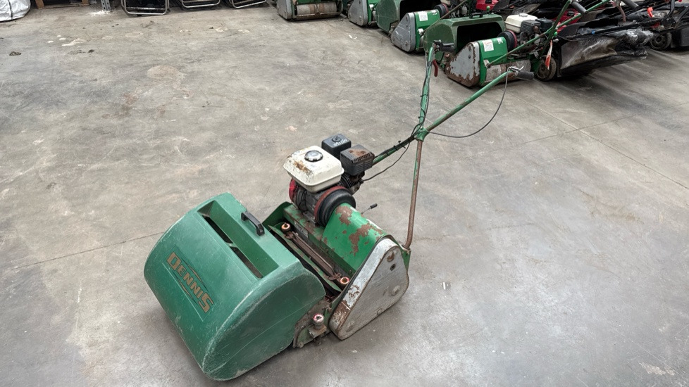 DENNIS FT510 PEDESTRIAN CYLINDER MOWER WITH 5K UNIT AND GRASS BOX - Градежна опрема: слика 2 DENNIS FT510 PEDESTRIAN CYLINDER MOWER WITH 5K UNIT AND GRASS BOX - Градежна опрема: слика 2