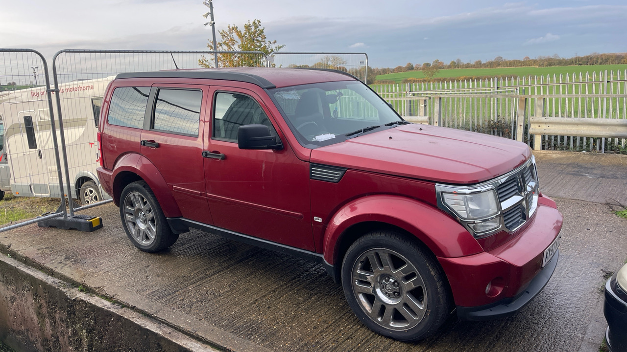 DODGE NITRO SXT - Караван: слика 2 DODGE NITRO SXT - Караван: слика 2