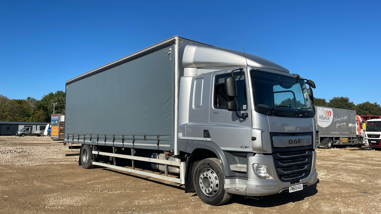 Daf CF 260 - Камион со церада: слика 1 Daf CF 260 - Камион со церада: слика 1