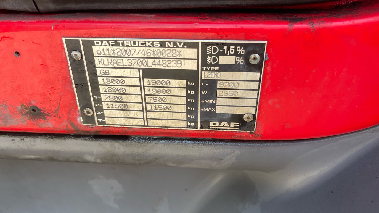 Камион сандучар Daf LF 220: слика 12