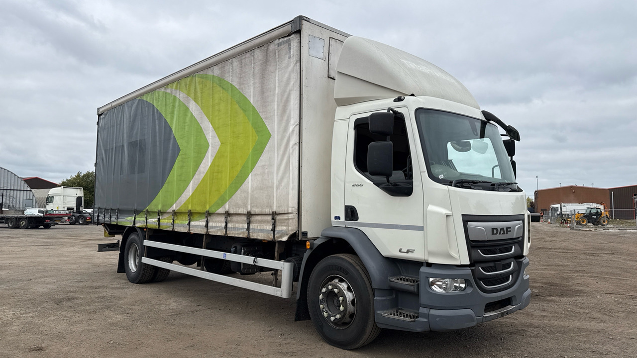Daf LF 260 - Камион со церада: слика 1 Daf LF 260 - Камион со церада: слика 1