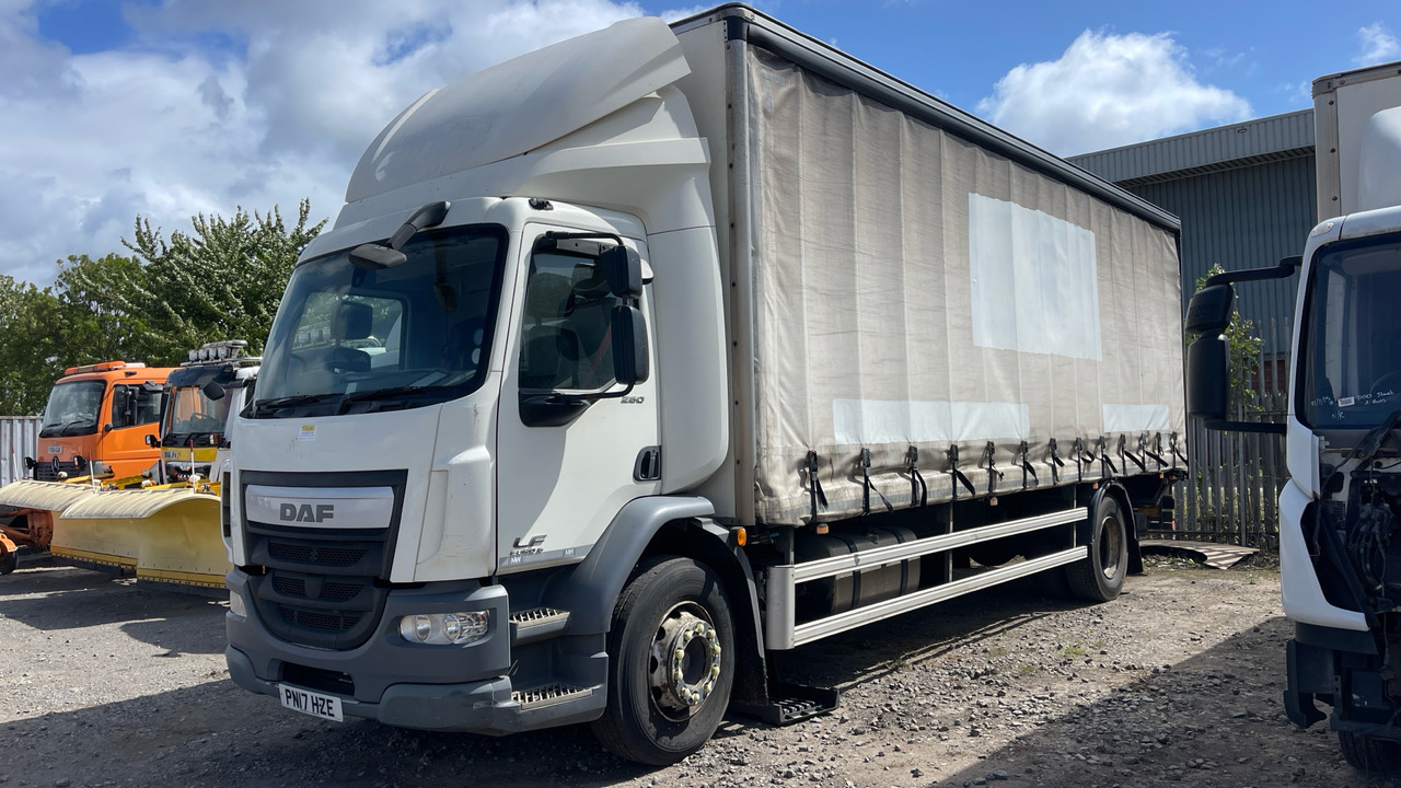 Daf LF 260 - Камион со церада: слика 3 Daf LF 260 - Камион со церада: слика 3