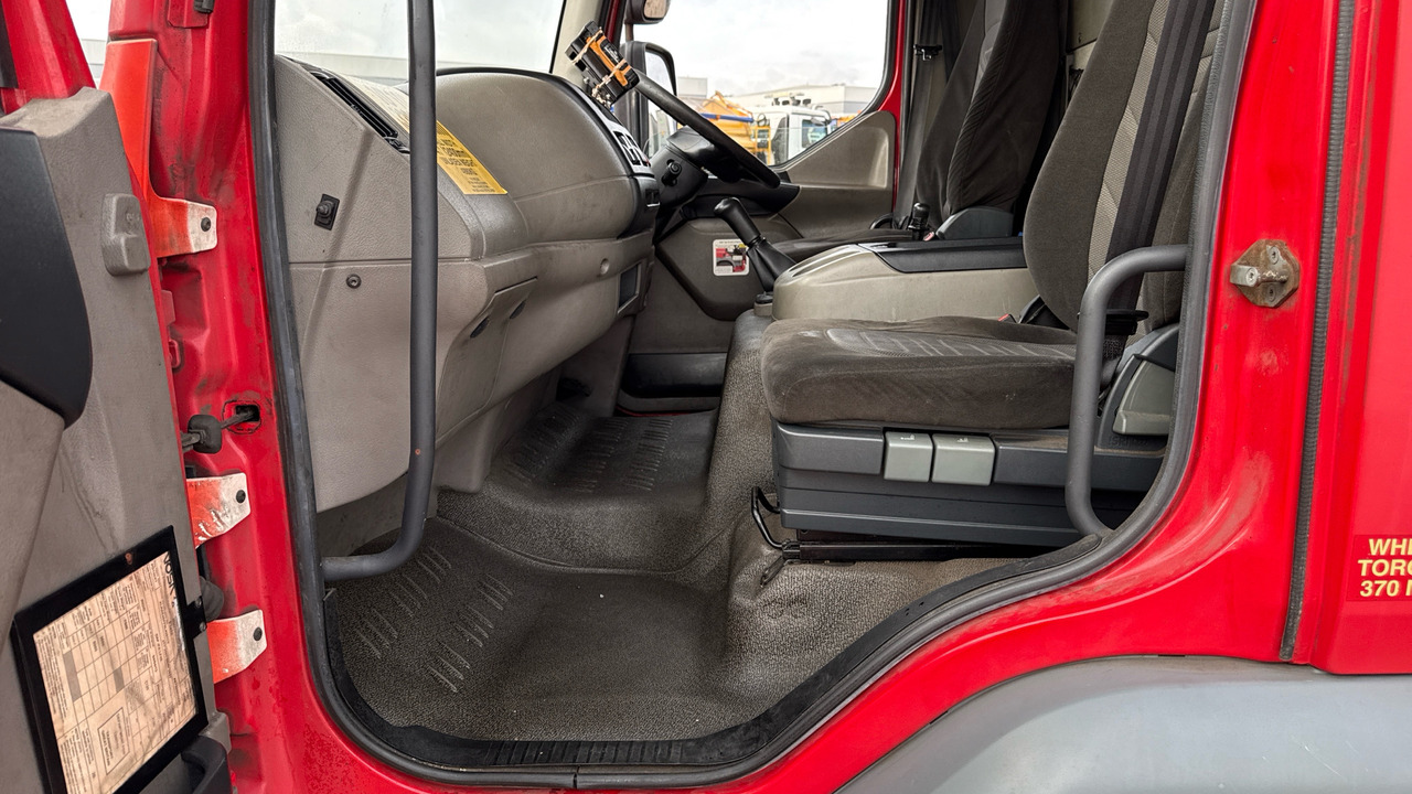 Камион сандучар Daf LF 45.140: слика 18