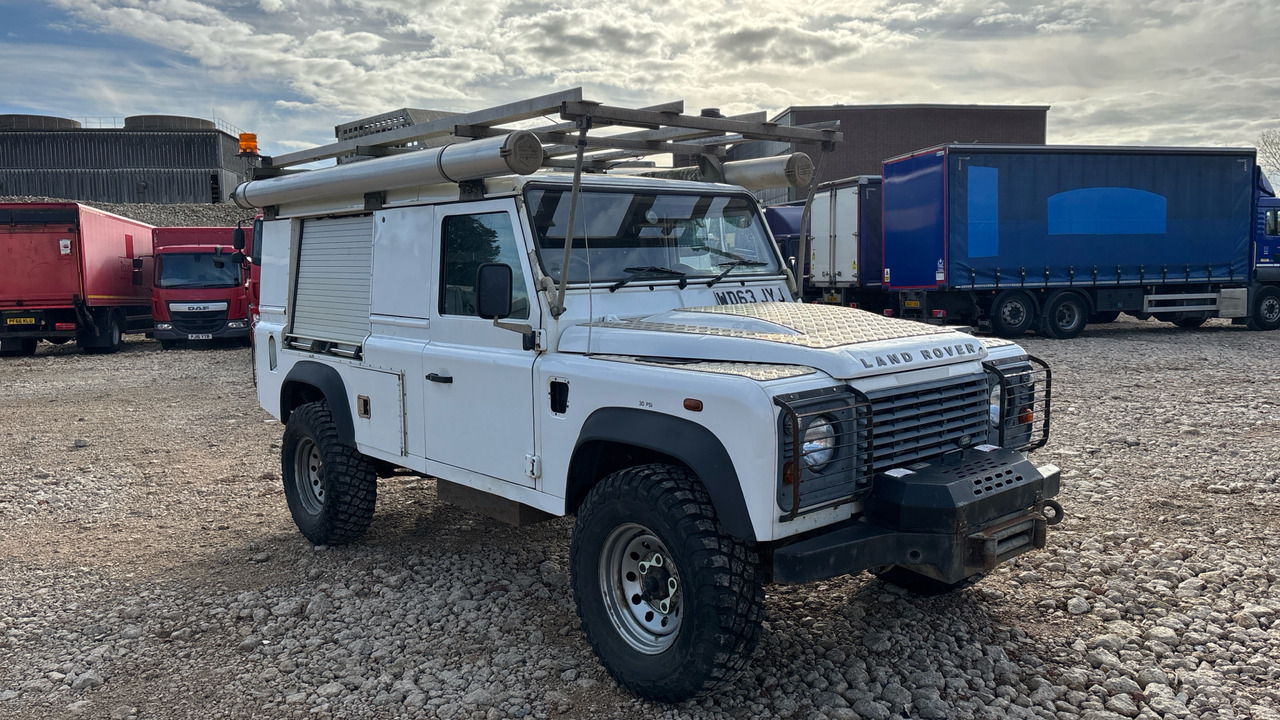 Land Rover Defender 110 2.2 TDCI Hard Top - Друга машина: слика 1 Land Rover Defender 110 2.2 TDCI Hard Top - Друга машина: слика 1