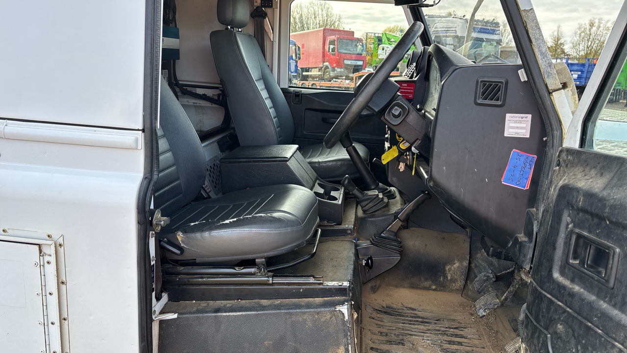 Land Rover Defender 110 2.2 TDCI Hard Top - Друга машина: слика 5 Land Rover Defender 110 2.2 TDCI Hard Top - Друга машина: слика 5