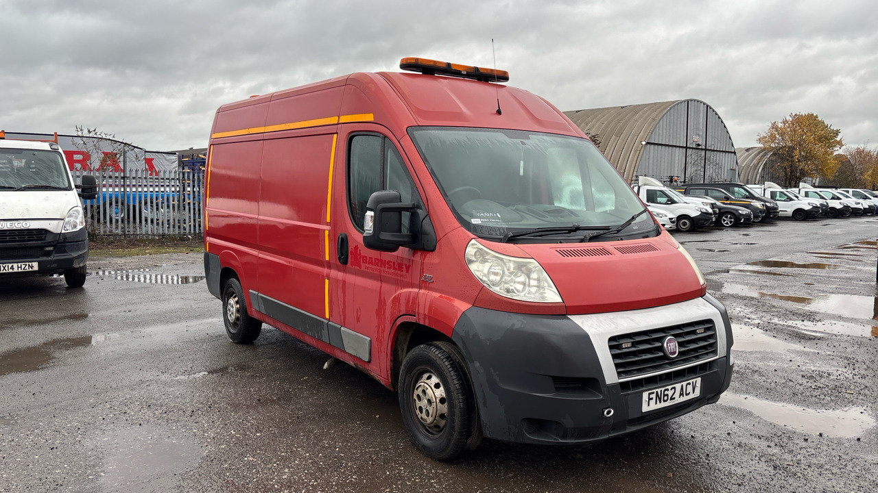 FIAT DUCATO 35 2.3 Multijet 130PS - Товарно комбе: слика 2 FIAT DUCATO 35 2.3 Multijet 130PS - Товарно комбе: слика 2