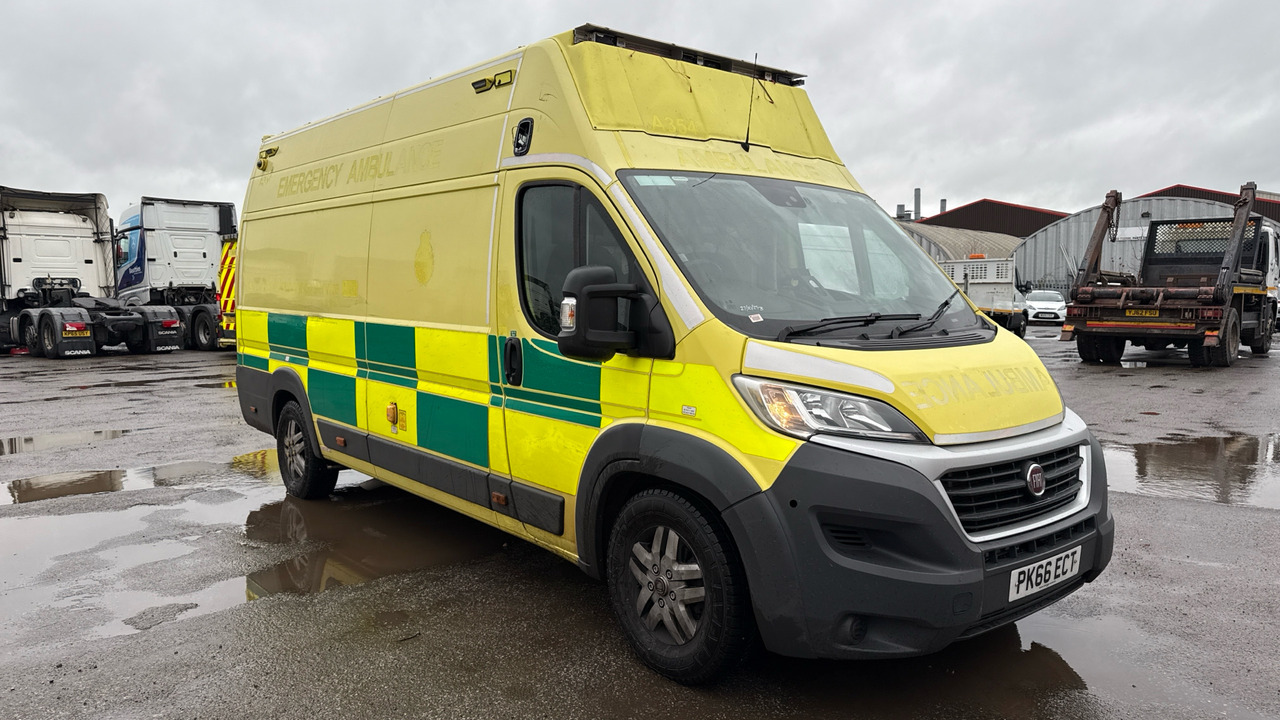 FIAT DUCATO 42 2.3 MULTIJET II - Амбулантно возило: слика 1 FIAT DUCATO 42 2.3 MULTIJET II - Амбулантно возило: слика 1