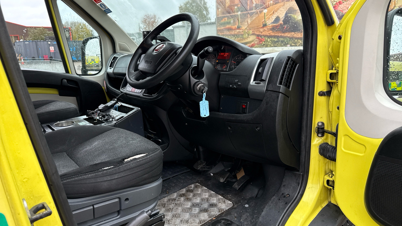 FIAT DUCATO 42 2.3 MULTIJET II - Амбулантно возило: слика 5 FIAT DUCATO 42 2.3 MULTIJET II - Амбулантно возило: слика 5