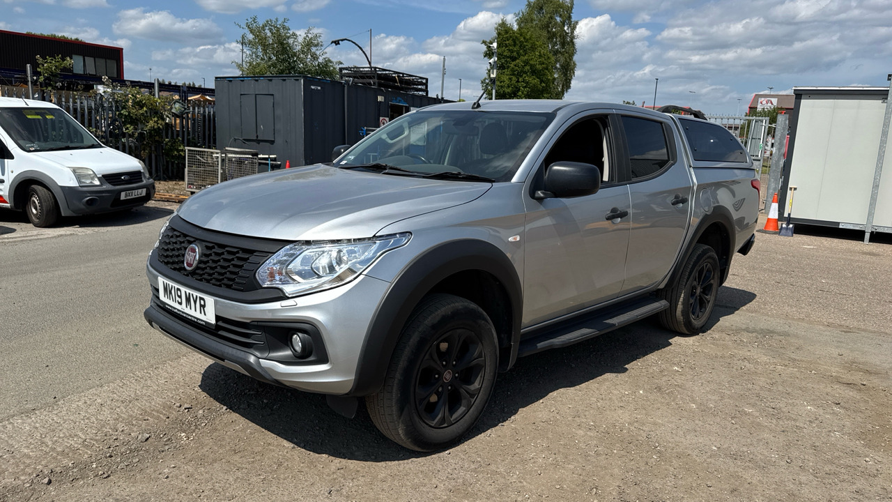 FIAT FULLBACK 2.4 CROSS - Пикап, Комби со двојна кабина: слика 2 FIAT FULLBACK 2.4 CROSS - Пикап, Комби со двојна кабина: слика 2