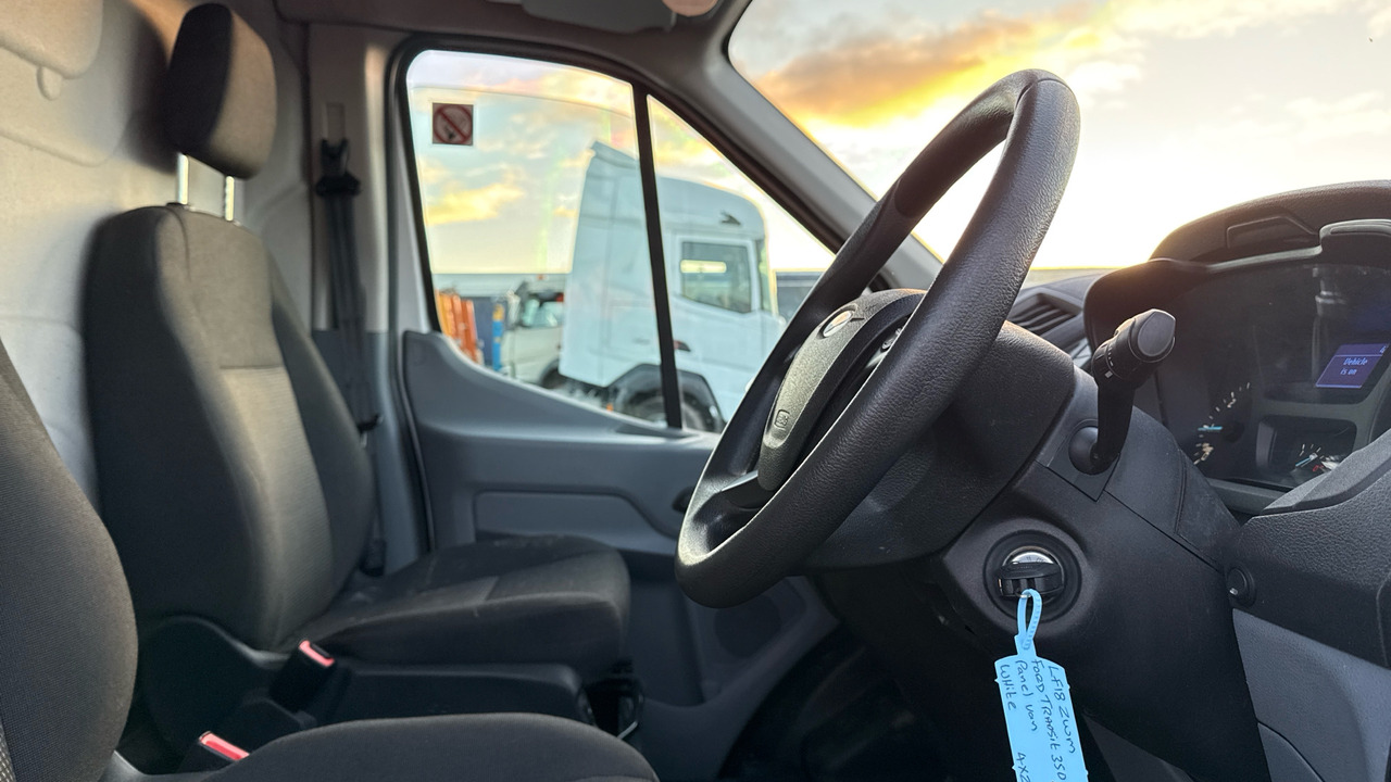FORD TRANSIT 350 2.0 TDCi 130ps - Товарно комбе: слика 5 FORD TRANSIT 350 2.0 TDCi 130ps - Товарно комбе: слика 5