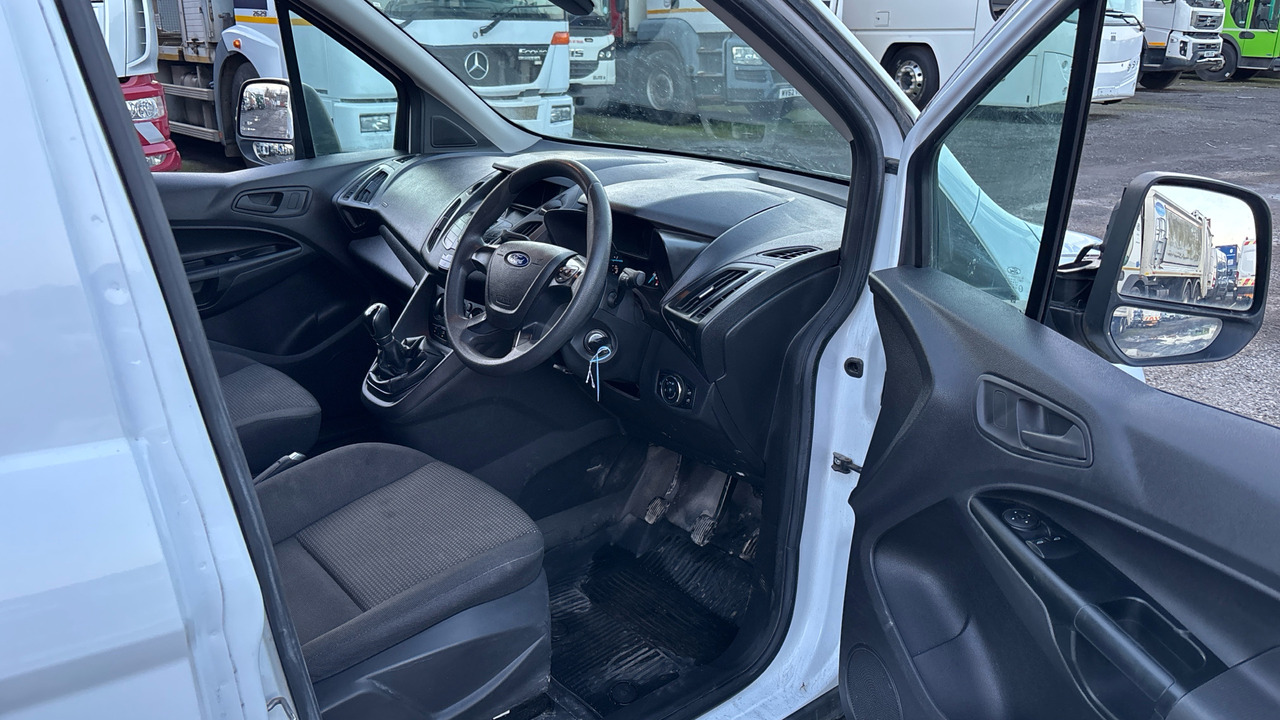 FORD TRANSIT CONNECT 200 1.5 TDCi 75ps - Мало комбе: слика 5 FORD TRANSIT CONNECT 200 1.5 TDCi 75ps - Мало комбе: слика 5